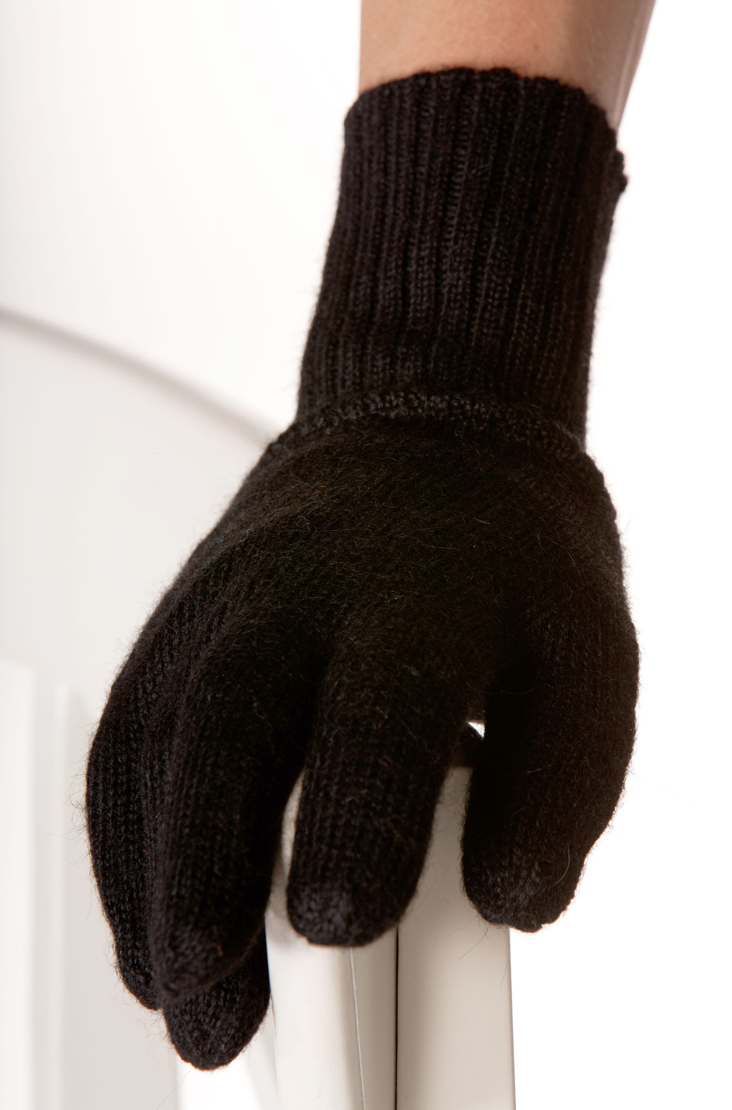 Fingerhandschuh UNI in schwarzer Farbe